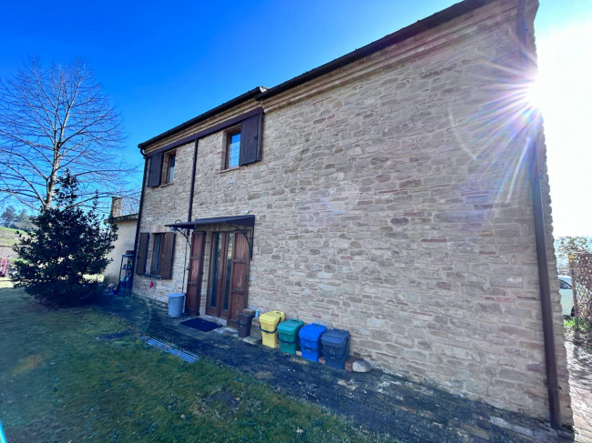 Casa singola in vendita a Monte Rinaldo