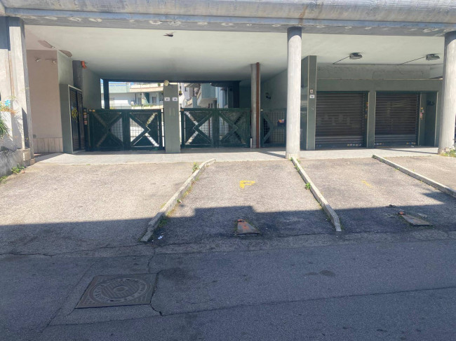 Posto auto scoperto in vendita a Nettuno
