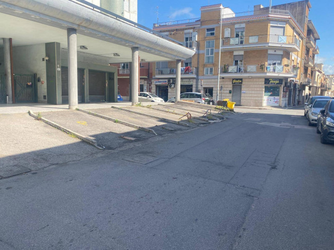 Posto auto scoperto in vendita a Nettuno