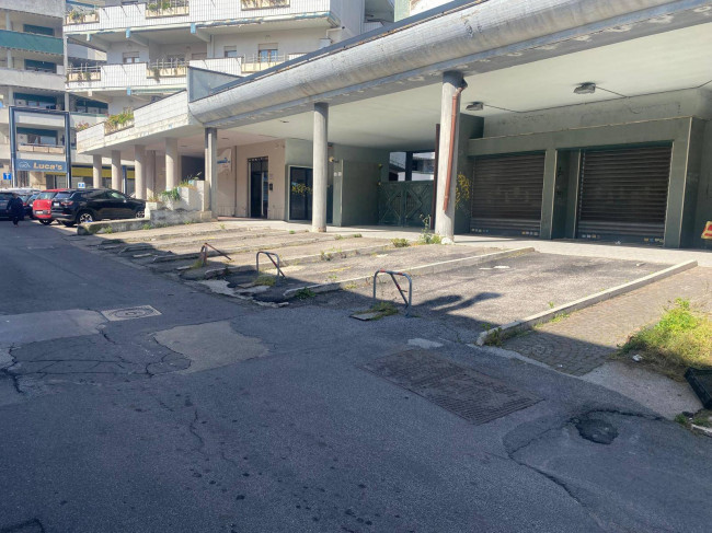 Posto auto scoperto in vendita a Nettuno