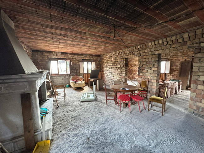Villa in vendita a Nettuno