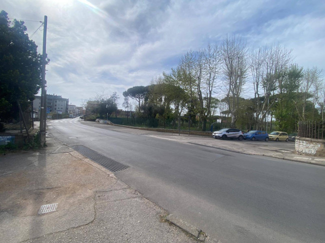 Box o garage in vendita a Nettuno