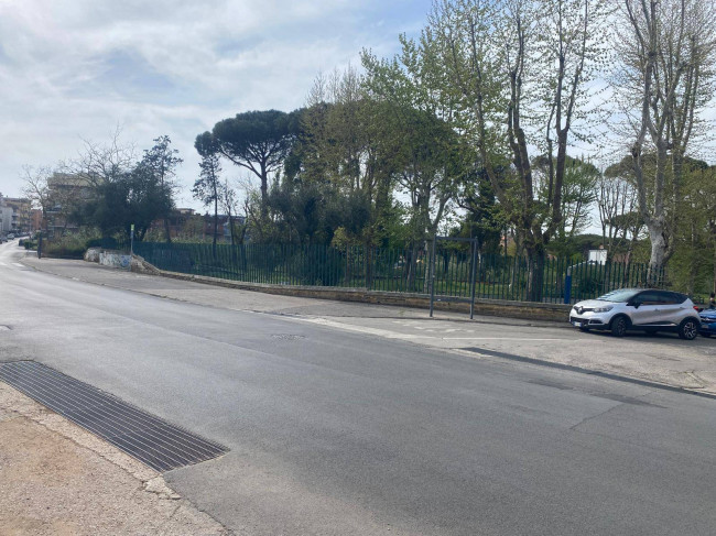 Box o garage in vendita a Nettuno