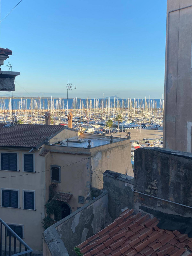 Cielo-Terra in vendita a Nettuno