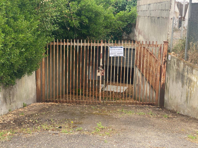 Box o garage in vendita a Nettuno