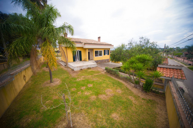 Villa in vendita a Nettuno