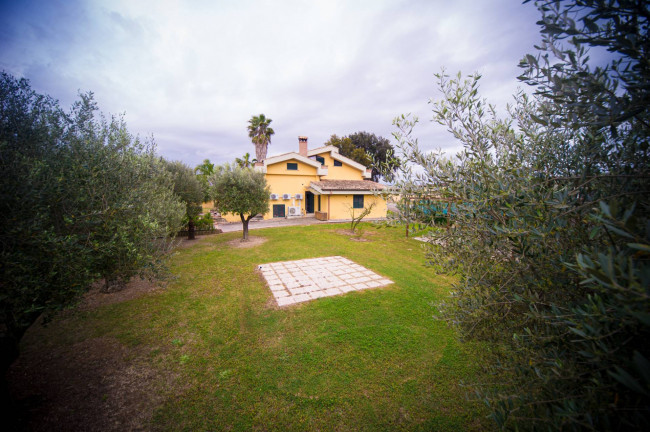 Villa in vendita a Nettuno