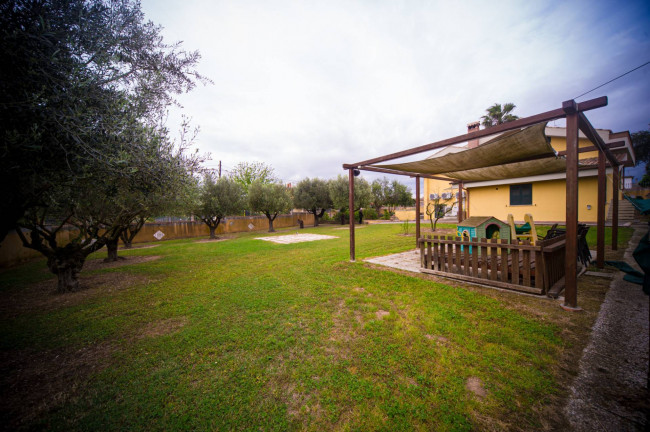 Villa in vendita a Nettuno