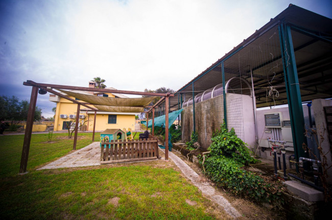 Villa in vendita a Nettuno