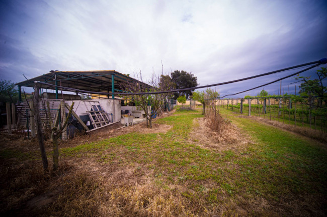 Villa in vendita a Nettuno