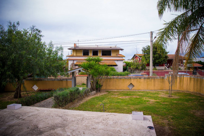 Villa in vendita a Nettuno