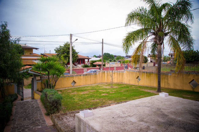 Villa in vendita a Nettuno