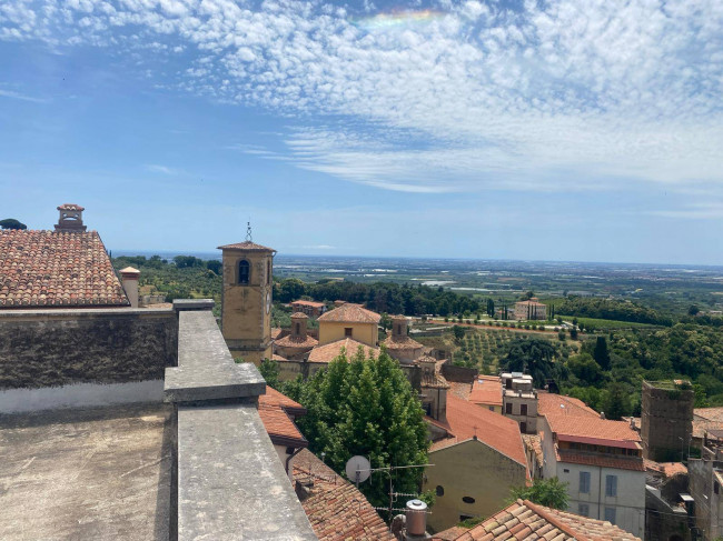 Cielo-Terra in vendita a Cori