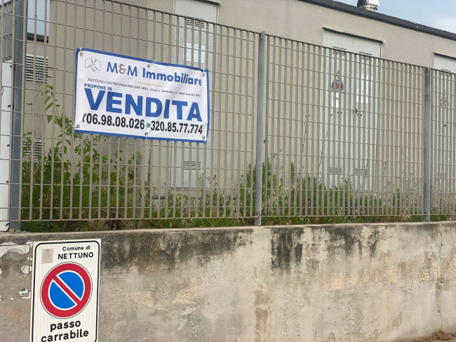 Capannone in vendita a Nettuno