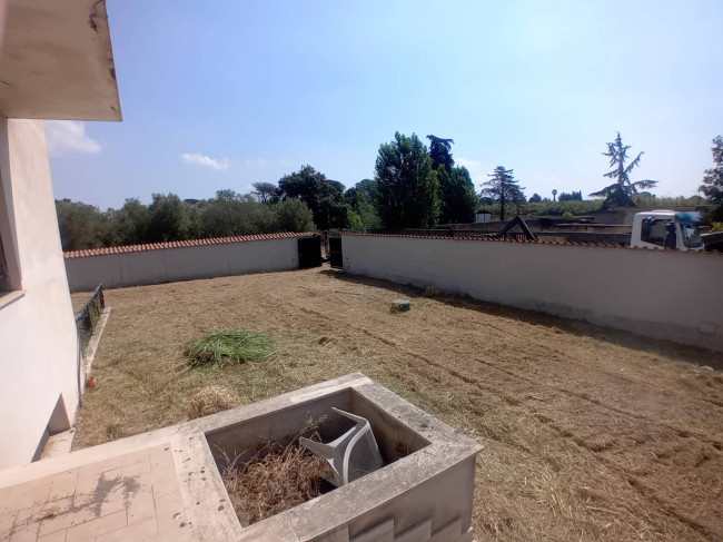 Villette a schiera in vendita a Nettuno