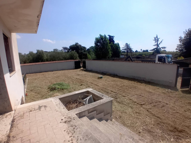 Villette a schiera in vendita a Nettuno