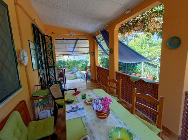Villa in vendita a Nettuno