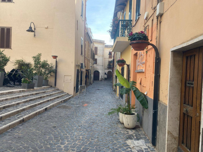 Appartamento in vendita a Nettuno