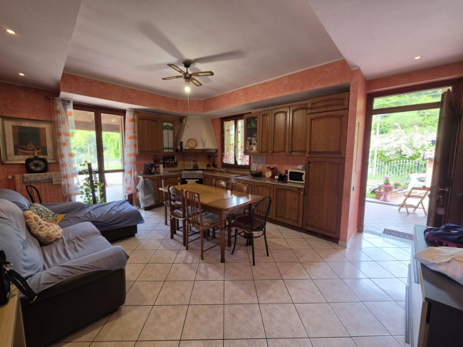 Villa in vendita a Asti