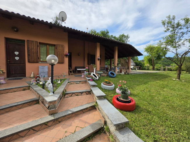 Villa in vendita a Asti