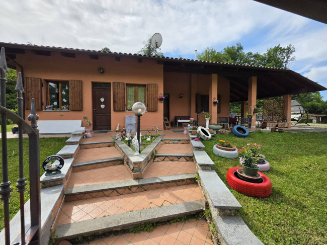 Villa in vendita a Asti