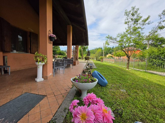 Villa in vendita a Asti