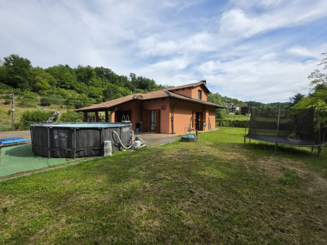 Villa in vendita a Asti