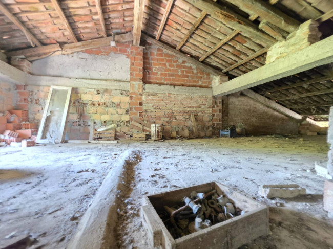 Rustico in vendita a Asti