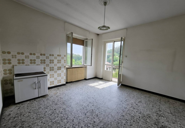 Villa in vendita a Mongardino