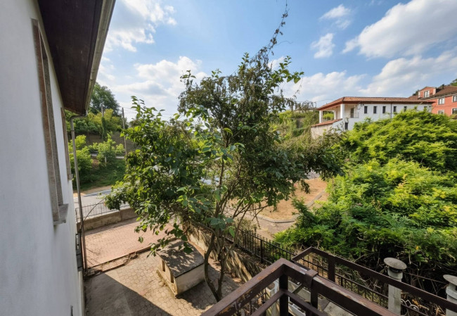 Villa in vendita a Mongardino