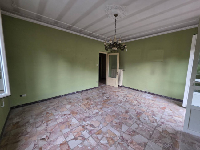 Villa in vendita a Mongardino
