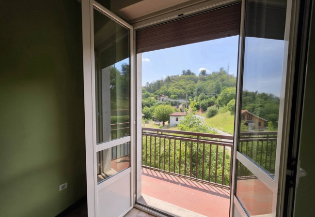 Villa in vendita a Mongardino