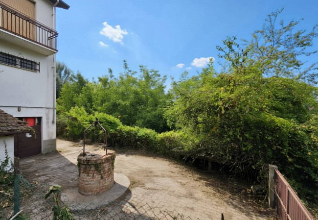 Villa in vendita a Mongardino