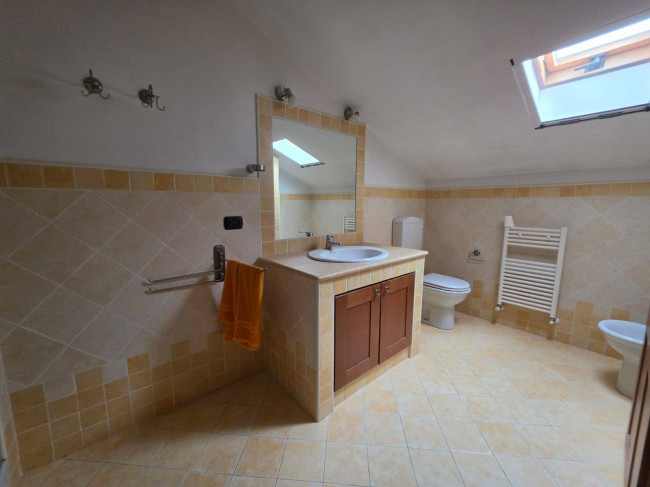 Appartamento in vendita a Asti