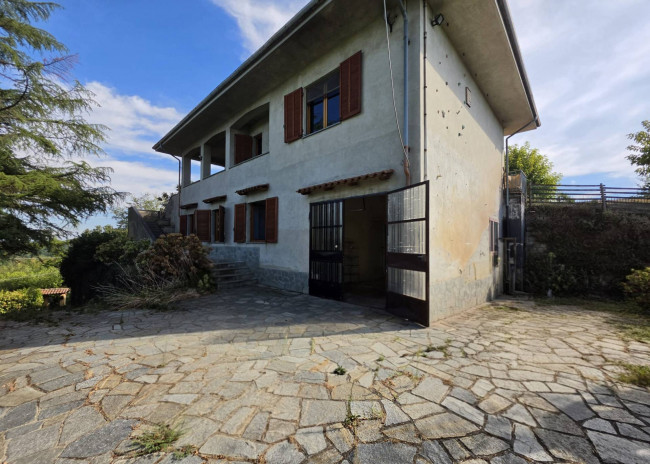 Villa in vendita a Portacomaro