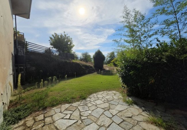 Villa in vendita a Portacomaro
