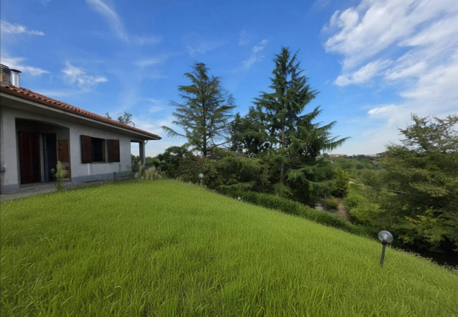 Villa in vendita a Portacomaro