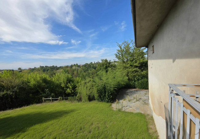 Villa in vendita a Portacomaro
