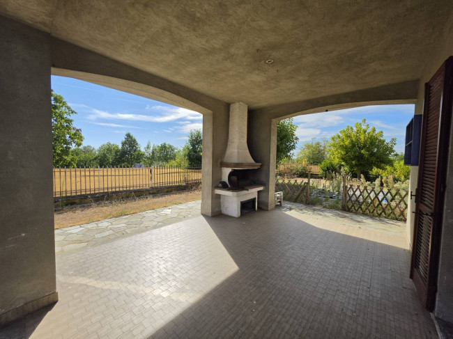 Villa in vendita a Portacomaro