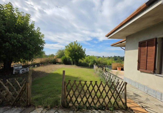 Villa in vendita a Portacomaro