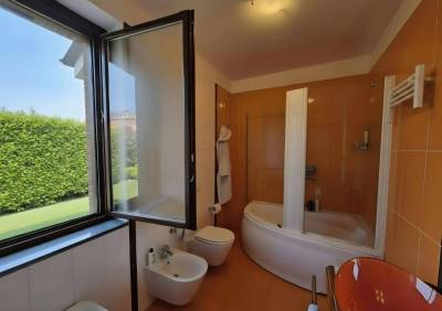 Villa in vendita a Asti