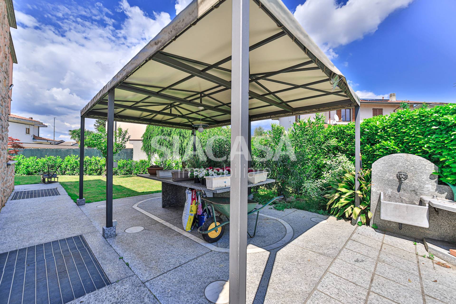 Villa in vendita a Bernareggio (MB)