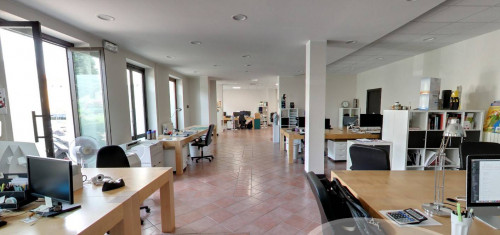 Negozi in Affitto a Arcore
