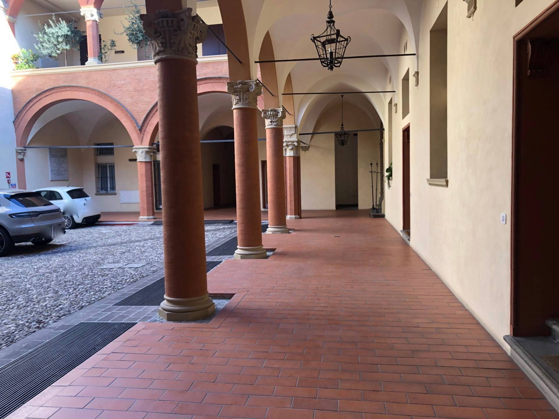 Appartamento BOLOGNA vendita  Centro storico  BolognaCentro Srl