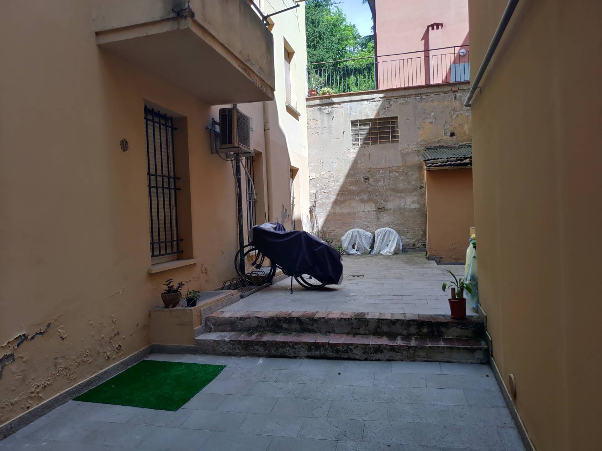 Negozio - Loc.Com. BOLOGNA vendita  Centro storico  BolognaCentro Srl