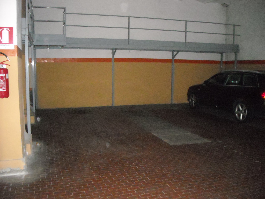 Box auto - Posto auto BOLOGNA affitto  Centro storico  BolognaCentro Srl