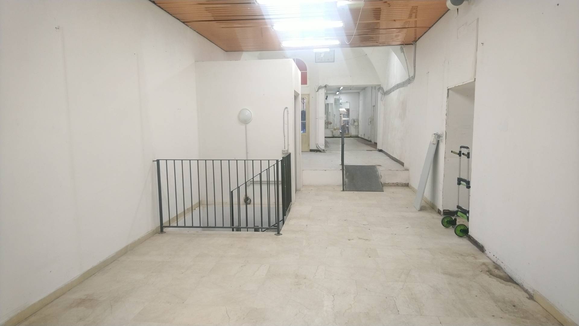 Negozio - Loc.Com. BOLOGNA affitto  Centro storico  BolognaCentro Srl