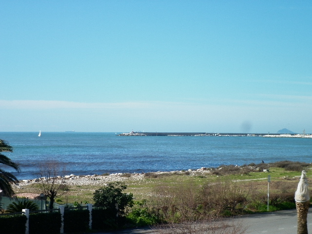  carrara affitto quart: marina di carrara l