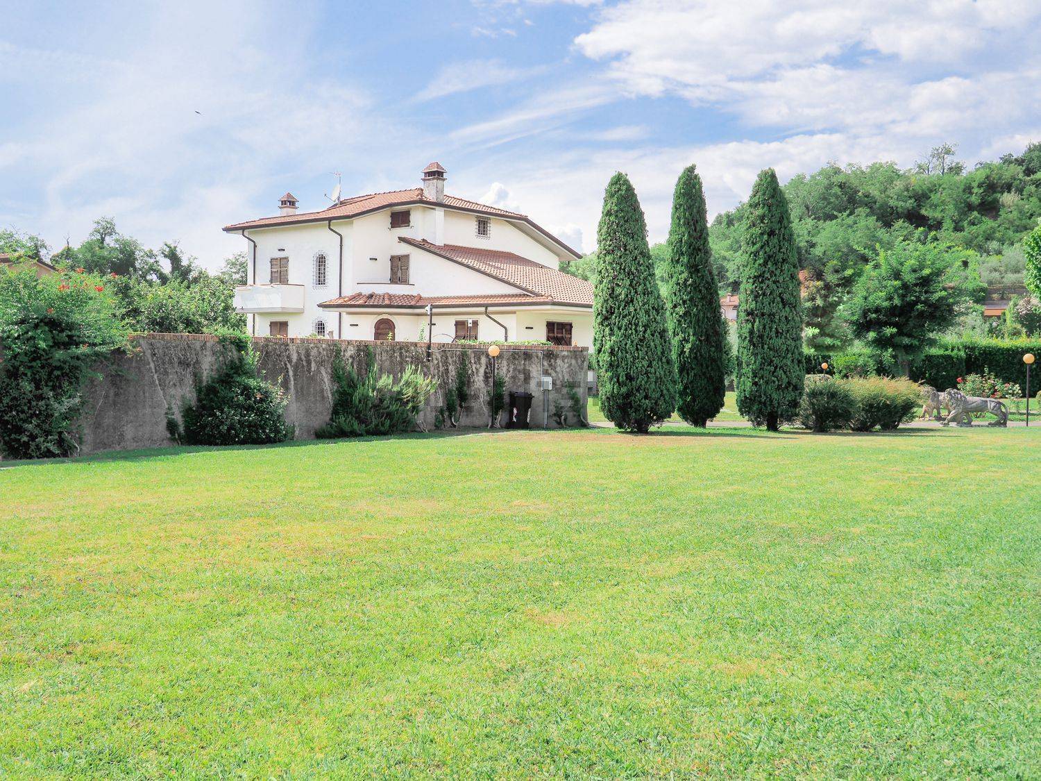 Villa CARRARA vendita  Sant