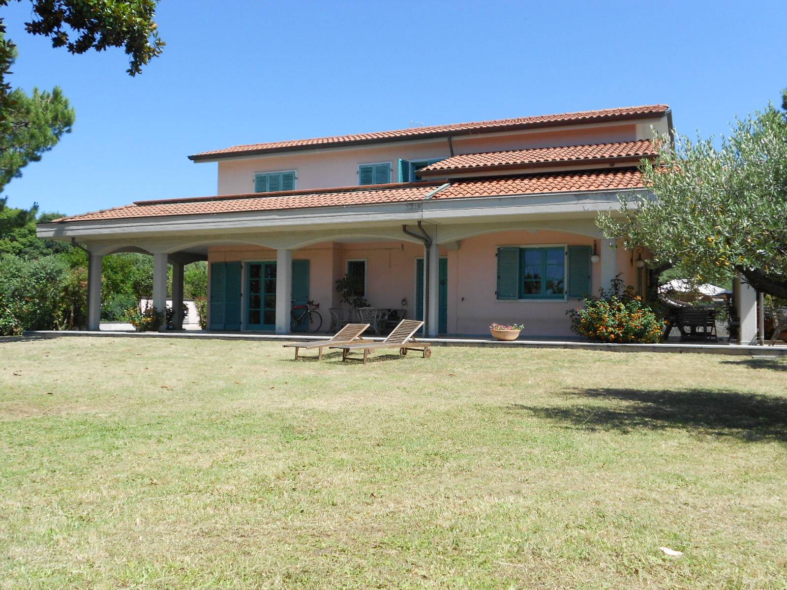  carrara vendita quart: marina di carrara l